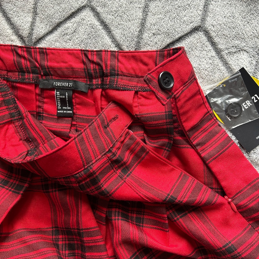 NWT Red Plaid Pleated Mini Skirt